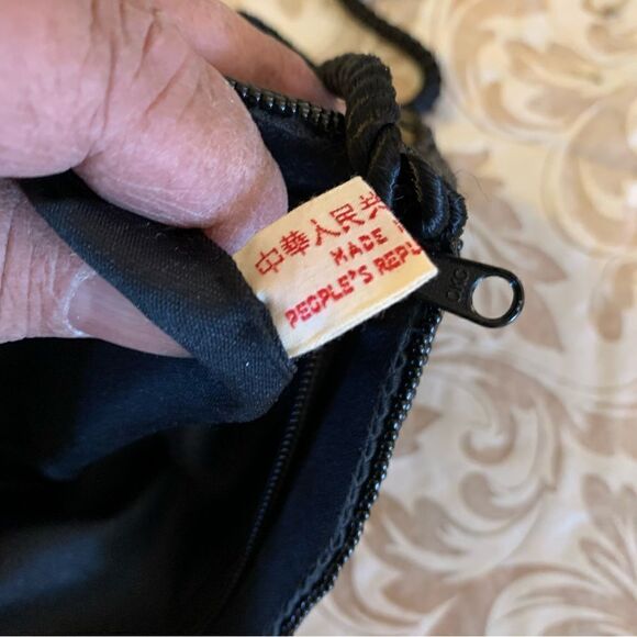 Vintage Beaded Crossbody Handbag Black Gold Peoples Republic of China Gorgeous - Picture 8 of 9